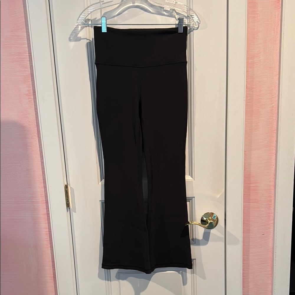 Athletea Elation Rib Crop Flare Pants. Size Small. Excellent condition. $35